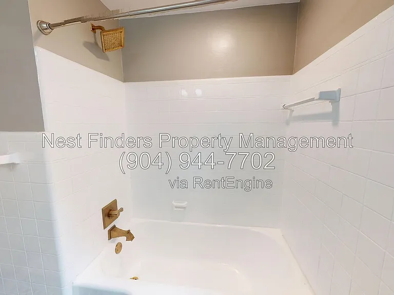 2215 Larchmont Rd — Photo 17