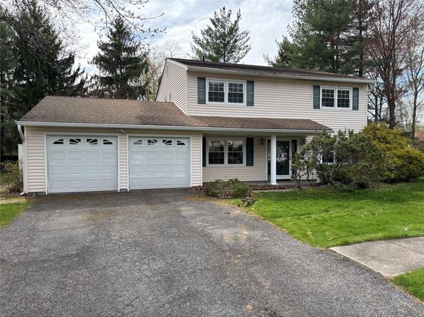 22 Paul Court, Tappan, NY 10983