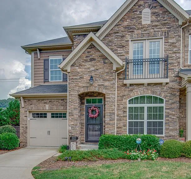 2022 Traemoor Village Dr — Photo 27