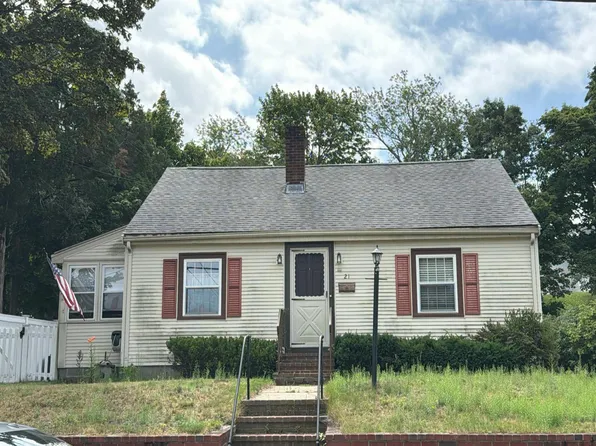 21 Prince St, Plymouth, MA 02360