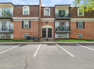 300 Chanel Ct APT 1, Louisville, KY 40218