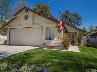 22727 Boxwood Ln, Santa Clarita, CA 91390