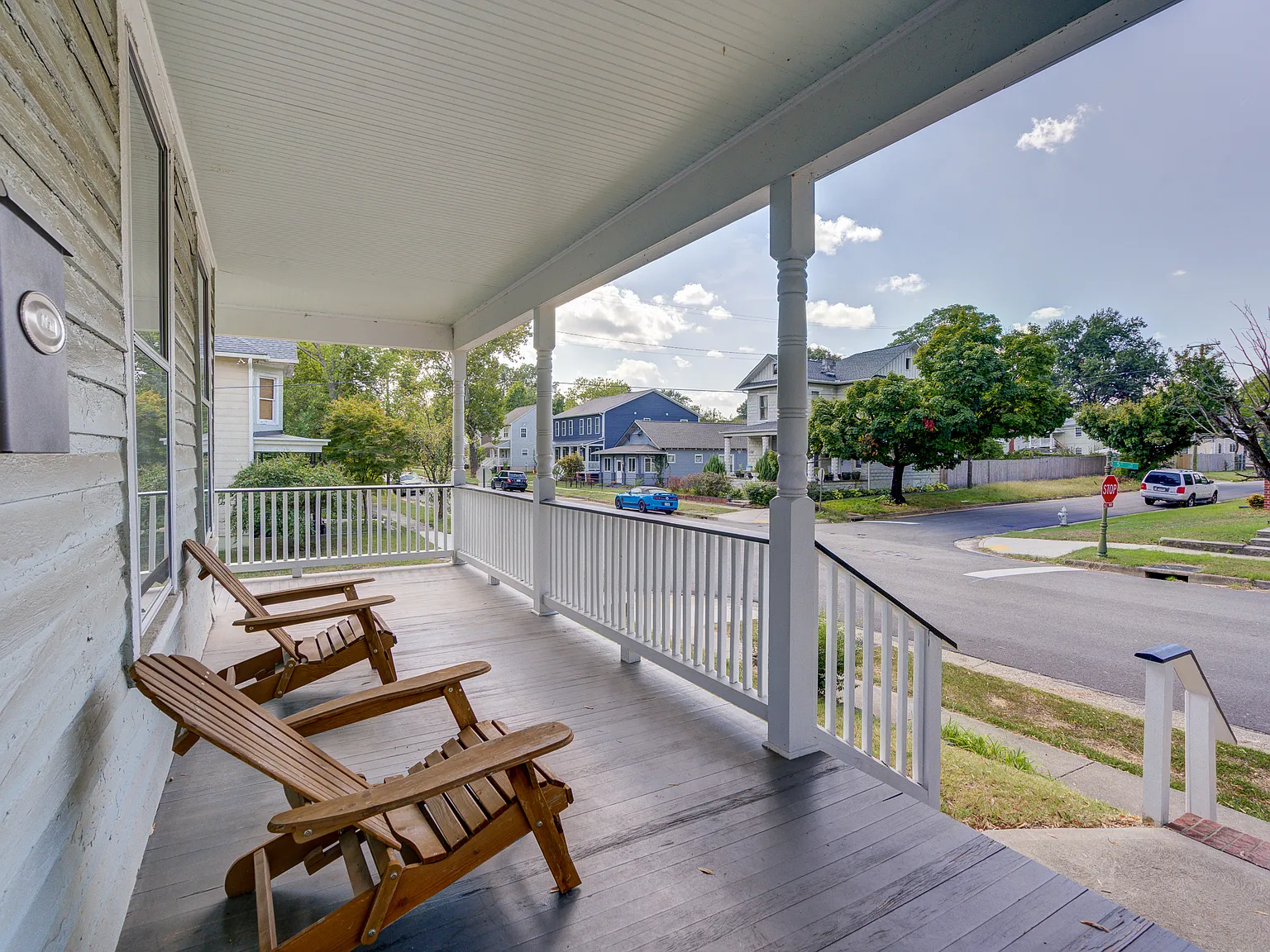 2 bed, 1200 sqft, $1,800 — Photo 1