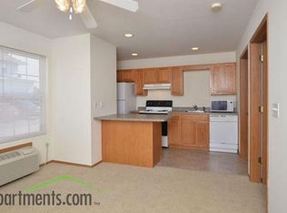 2547 W Springfield Ave APT 4, Champaign, IL 61821