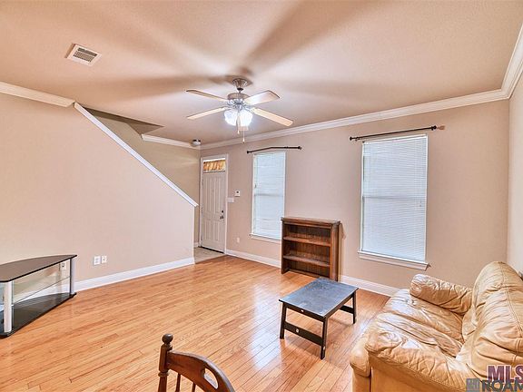 2nd image of 5112 Arlington Ct