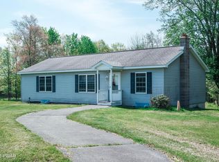 90 Stony Rd, Lake Huntington, NY 12752