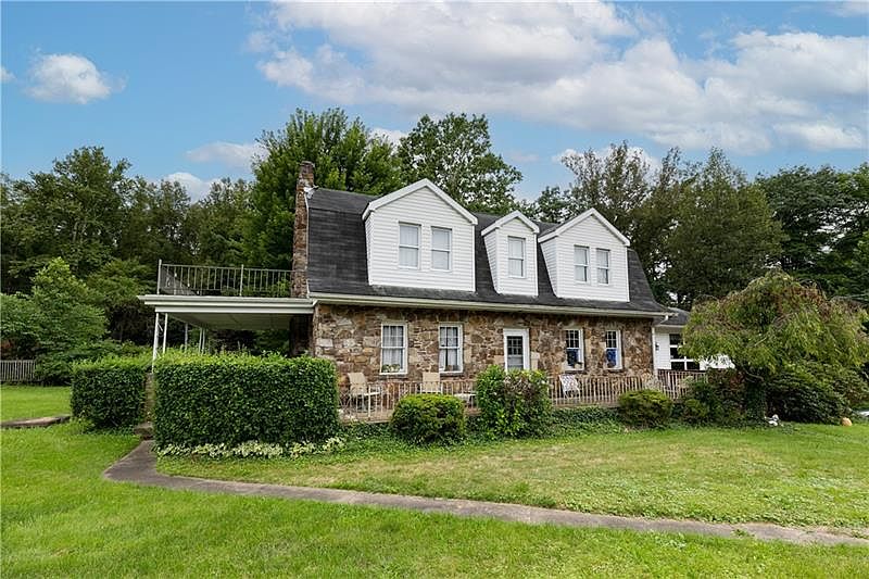 518 Three Mile Hl, Mount Pleasant, PA 15666 Zillow