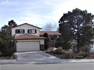 5979 Eldora Ln, Colorado Springs, CO 80918