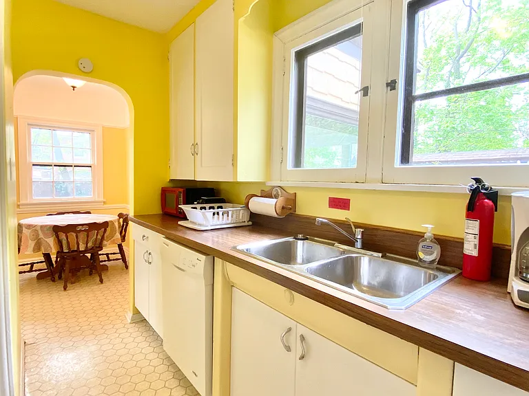 3574 Lynnfield Rd #1 — Photo 8