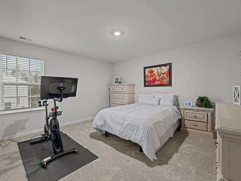 301 Ginger Dr — Photo 27
