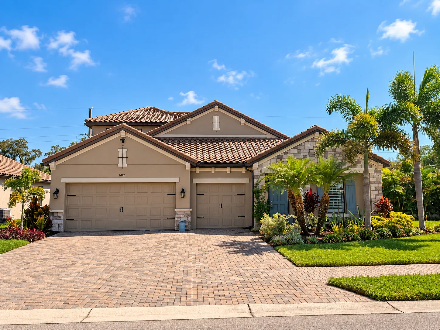 5 bed, 3119 sqft, $5,000 — Photo 1