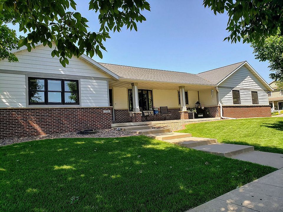 720 Lewis St West Salem