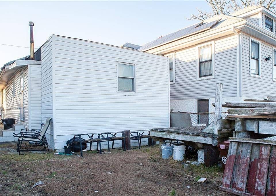 486 Beach 44th St, Far Rockaway, NY 11691 Zillow