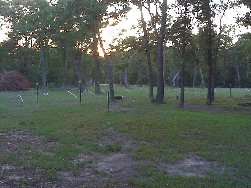 1st image of 11411 Woodglen Cir