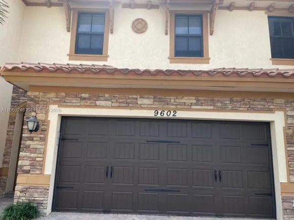 9602 Town Parc Cir S, Parkland, FL 33076
