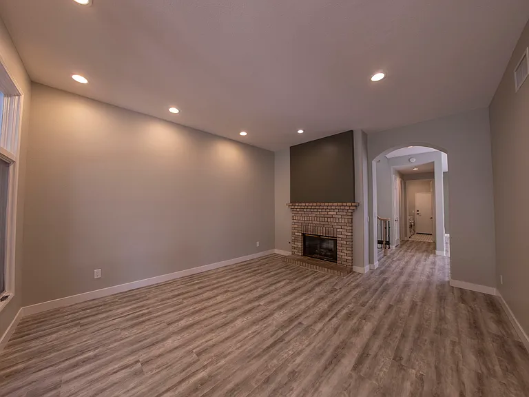 9756 Keeneland Row — Photo 5