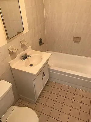 Rented by Finders NYC | media 3