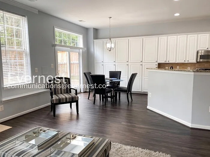 8353 Middle Ruddings Dr — Photo 7