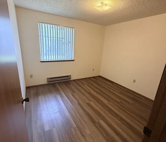 2561 Warner Ave #B — Photo 7