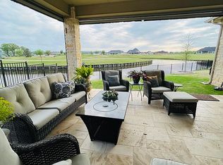 2528 Vineyard Dr, Granbury, TX 76048