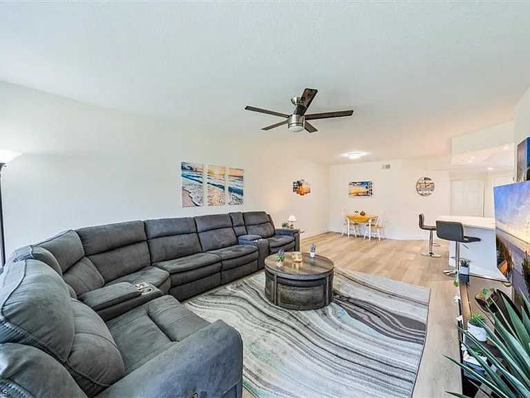 6914 Satinleaf Rd N #103 — Photo 3