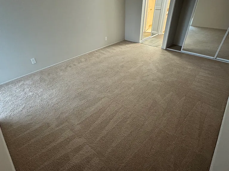 Kula Kai Apartments — Photo 13