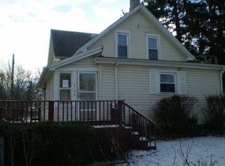410 Northwood Ln, Jackson, MI 49202