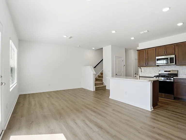 1505 Mirth Ct — Photo 10
