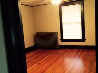 1029 S 19th St APT 1, Terre Haute, IN 47803