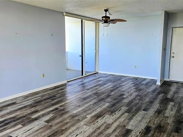 30 Turner St #704 — Photo 5