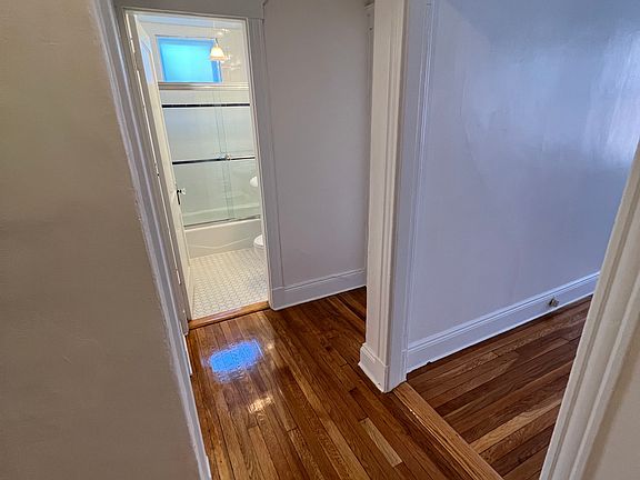 4th image of 80 Sutherland Rd APT 6