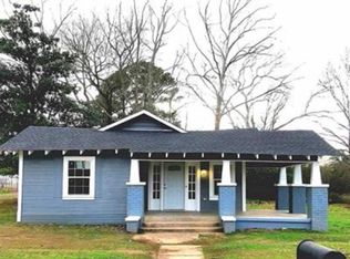 1006 S Martin Luther King Jr Blvd, Longview, TX 75602