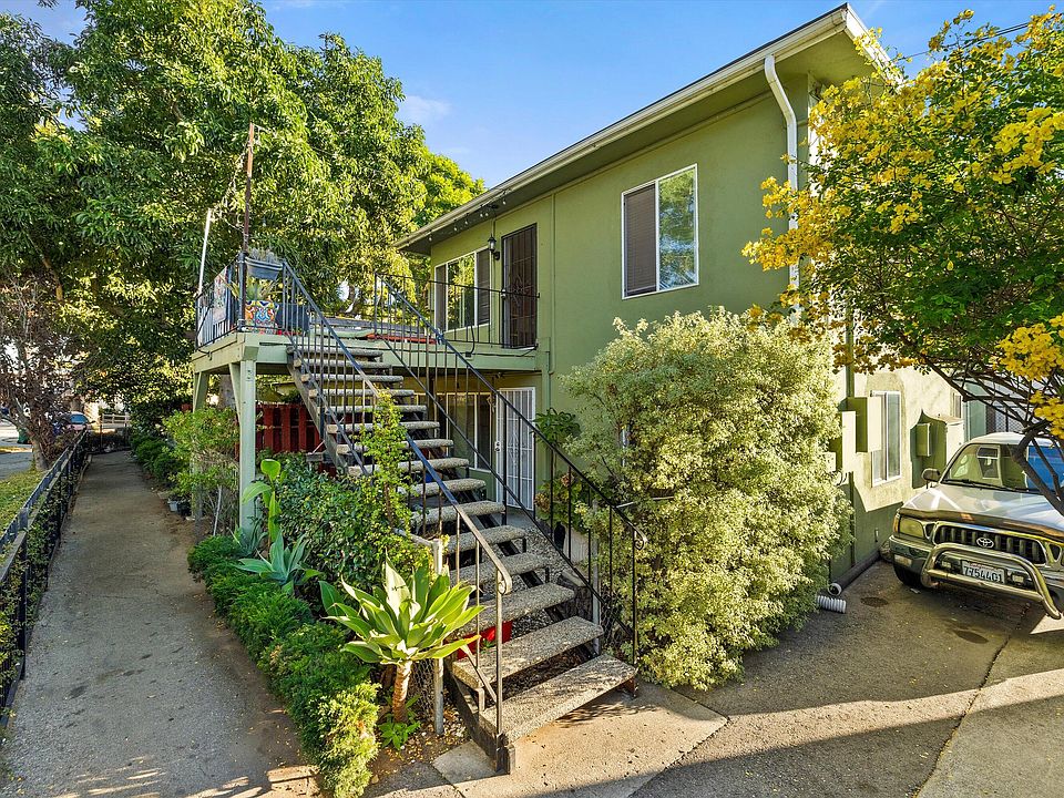 1st image of 606 Eucalyptus Ave