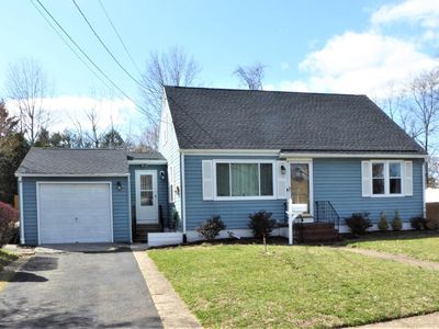27 Unwin Dr, Hamilton, NJ, 08610