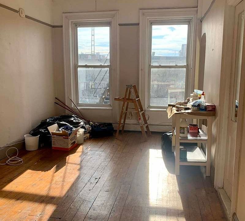 1st image of 116 1st Pl APT 3