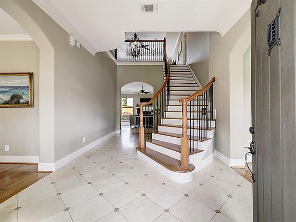 5th image of 1626 Lynnview Drive