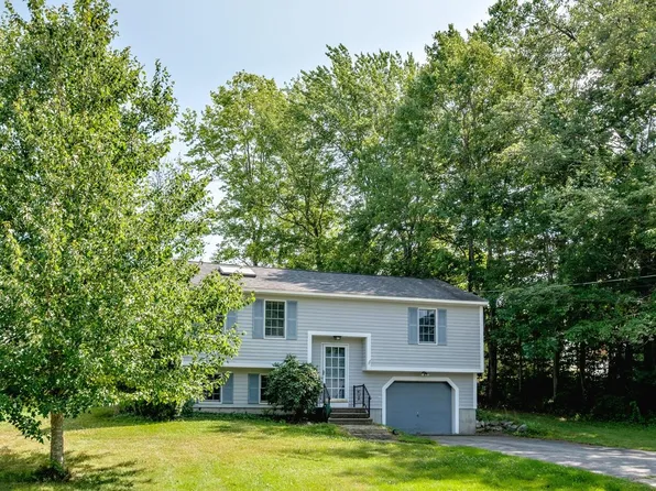5 Ledgeview Drive, Rochester, NH 03839