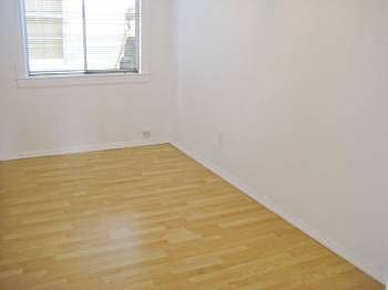 4th image of 1039 Taraval St #A
