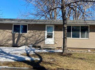 739 Great Plains Ct #1, Grand Forks, ND 58201