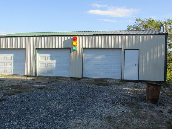 5th image of 2624 Blockhouse Rd