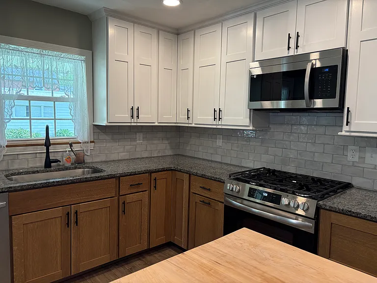 308 Vandervort Ave — Photo 3