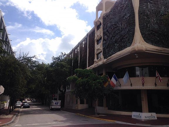 4th image of 3000 Florida Ave #424
