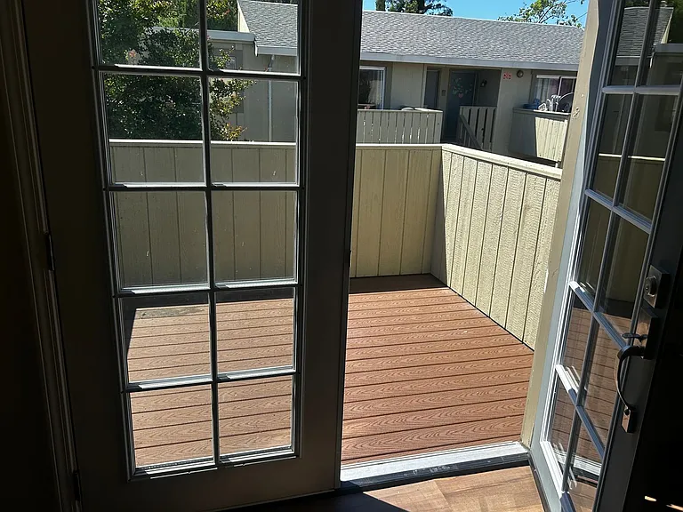 1135 Slater St — Photo 10