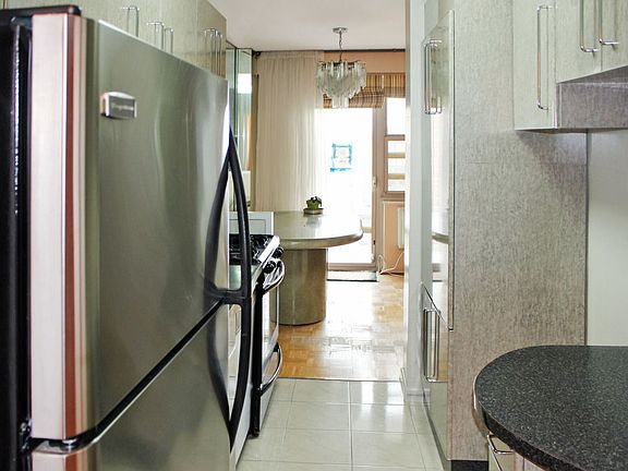 5th image of 464 Neptune Ave APT 18B