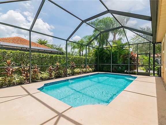 2nd image of 14623 Mirasol Manor Ct