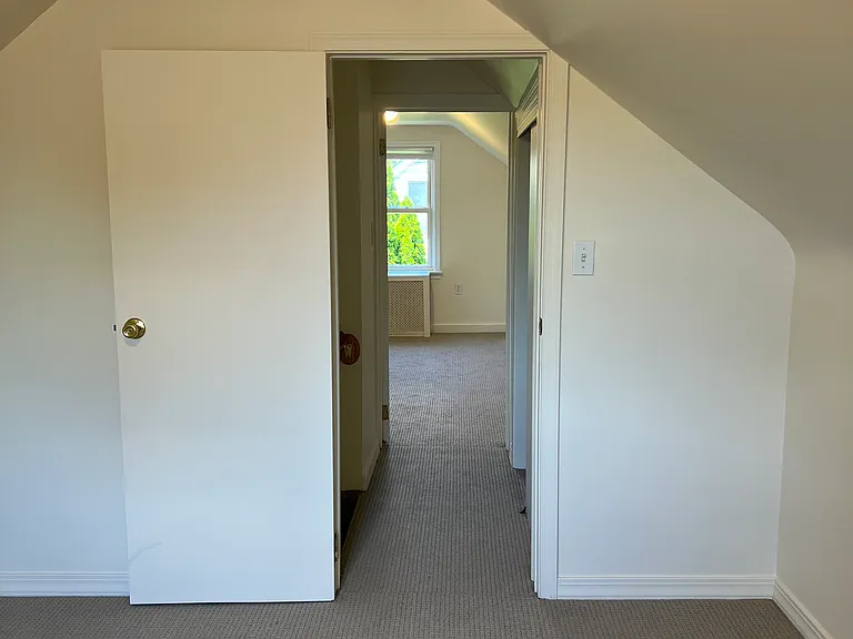 Both bedrooms opposite each other with new carpet and of course smoke detectors.