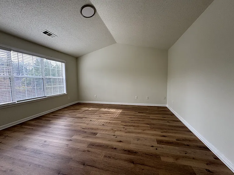 11780 Carriage Park Ln — Photo 19