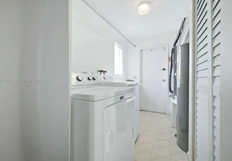 920 NW 92nd Ave — Photo 17