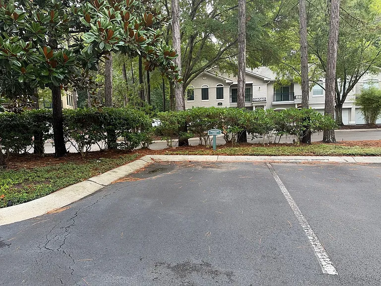 4 Indigo Run Dr #1411 — Photo 33