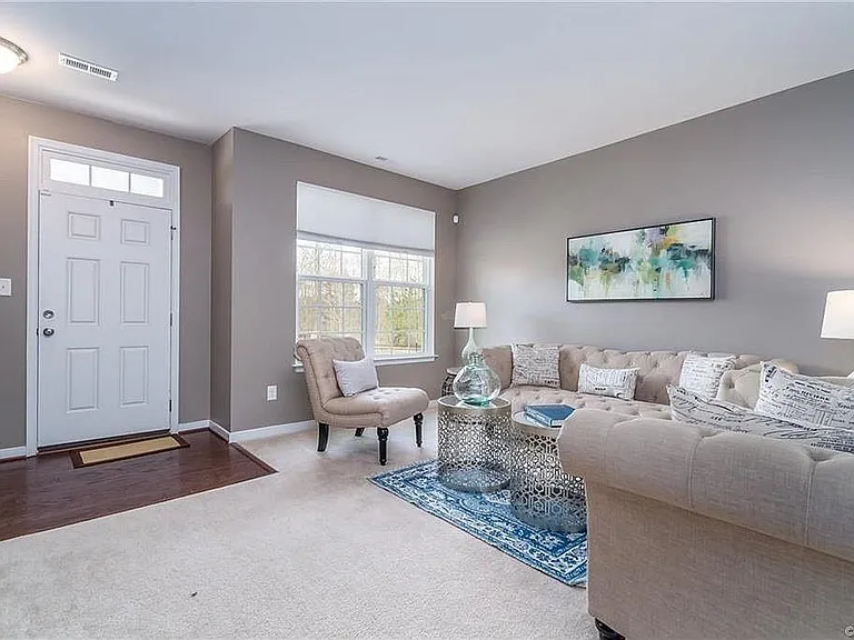 4007 Island Park Ct — Photo 7